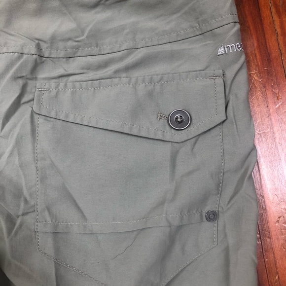 MEC mountain equipment company hiking shorts - Picture 3 of 4